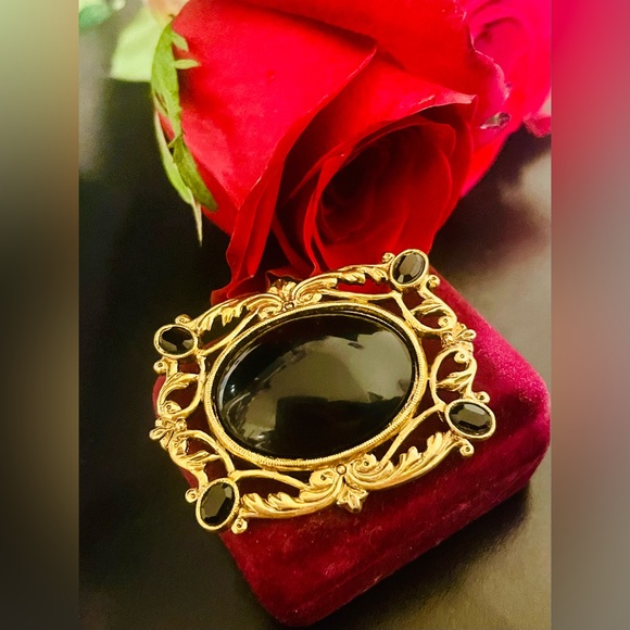 1928 Jewelry - 1928 Gold and Black Rectangle Brooch